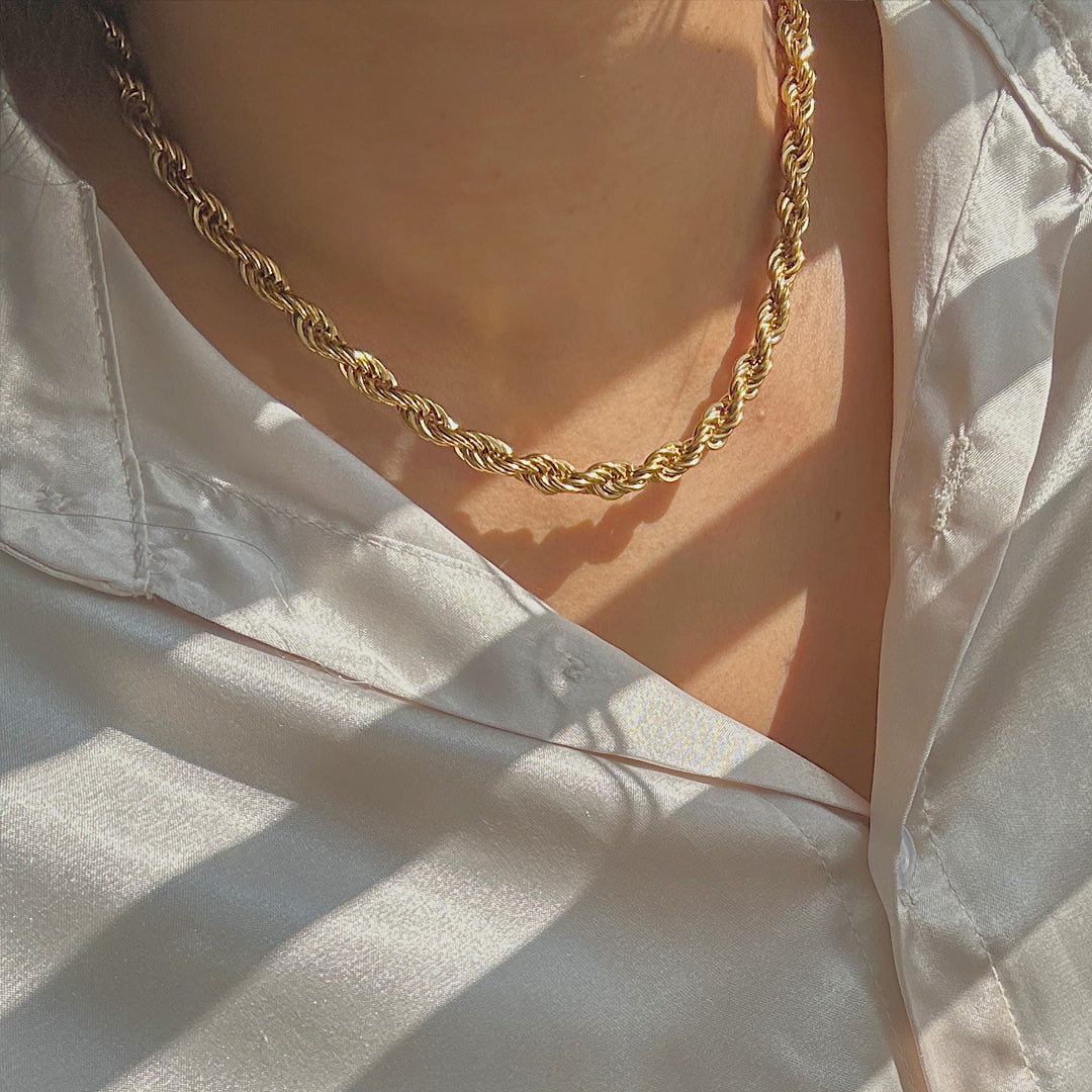 1970. Gold Rope Necklace