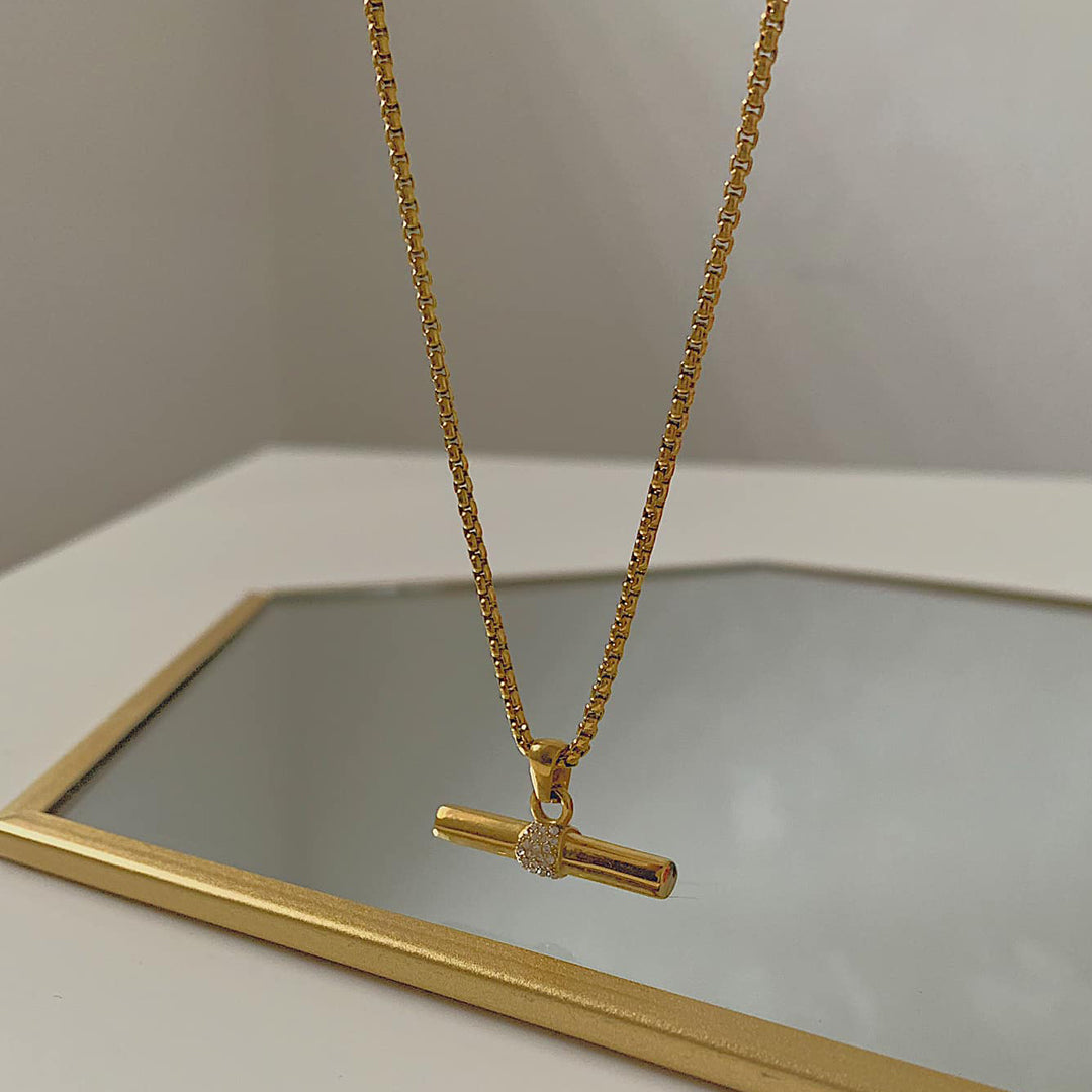 AURELIE. Crystal T Bar Necklace IMPERFECT