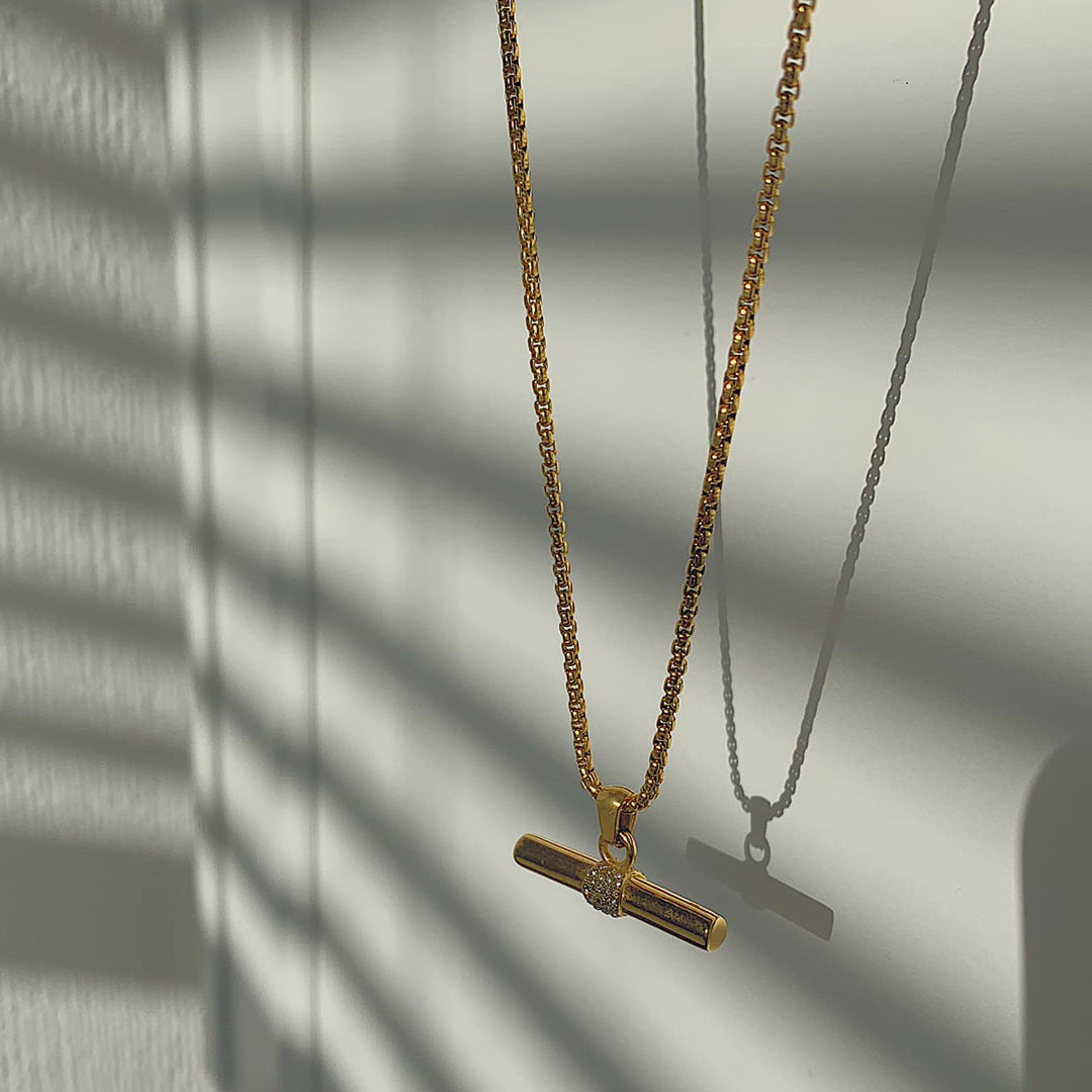 AURELIE. Crystal T Bar Necklace IMPERFECT