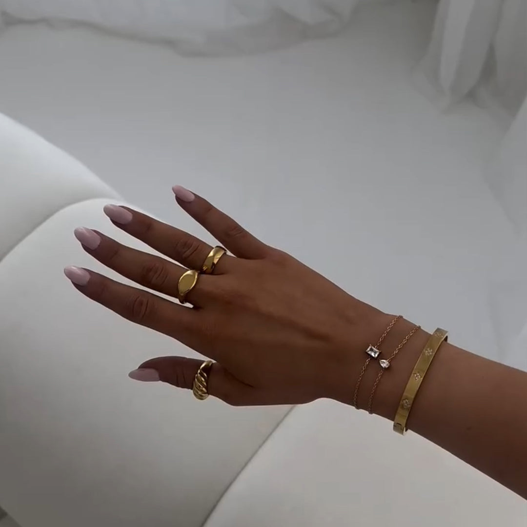 CREED. Gold Signet Ring