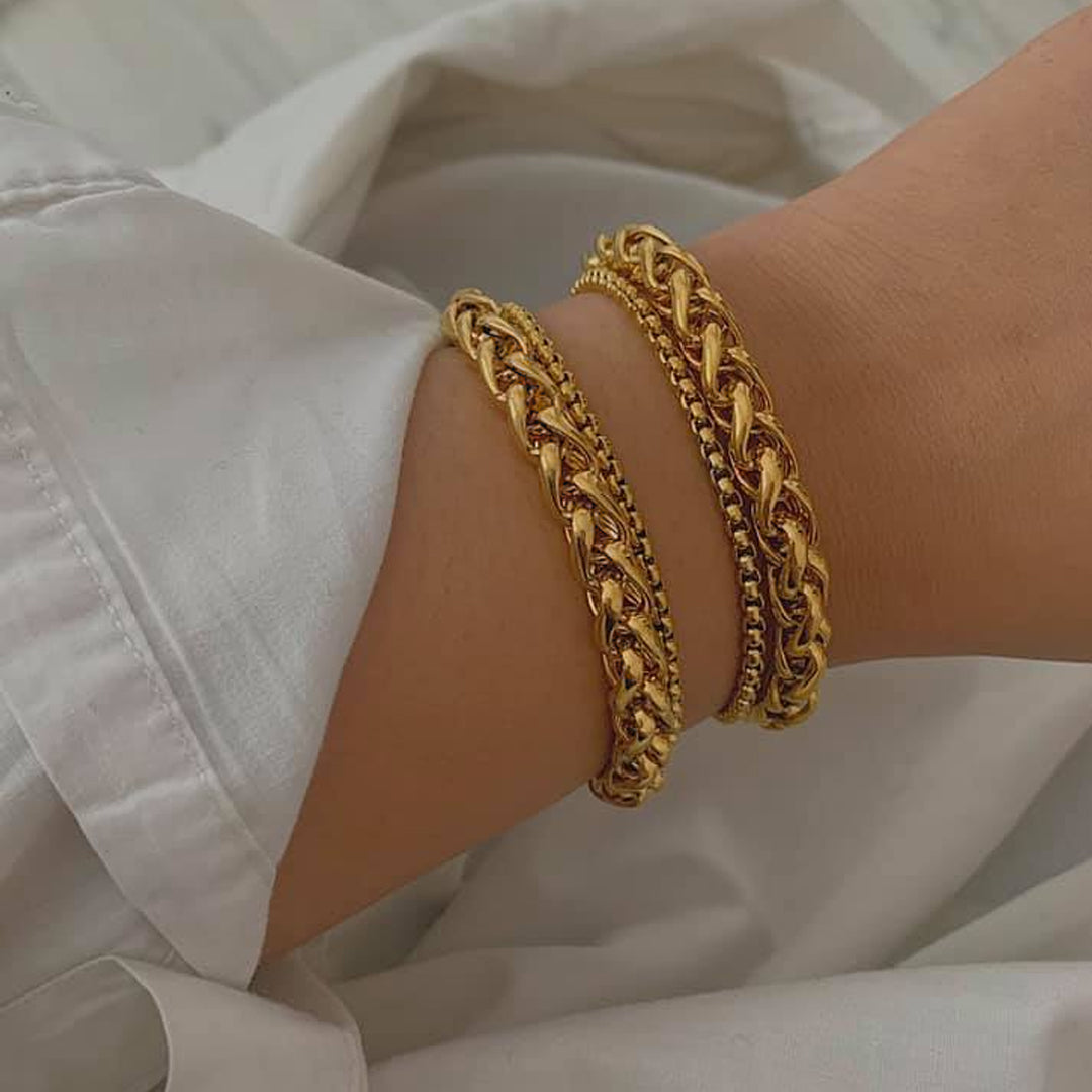 EMBASSY. Gold Braided Bracelet