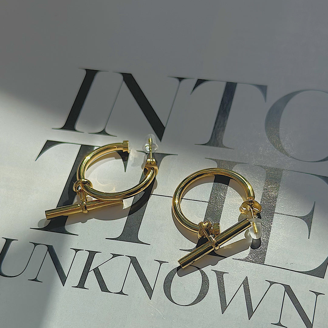 TITAN. Gold T Bar Hoop Earrings