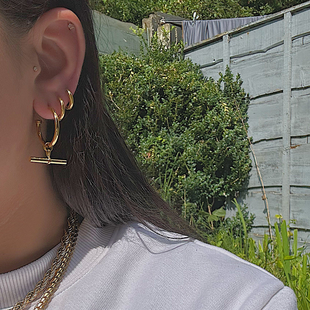 TITAN. Gold T Bar Hoop Earrings