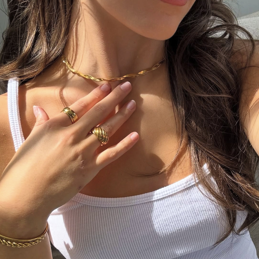 VOGUE. Gold Croissant Dome Ring