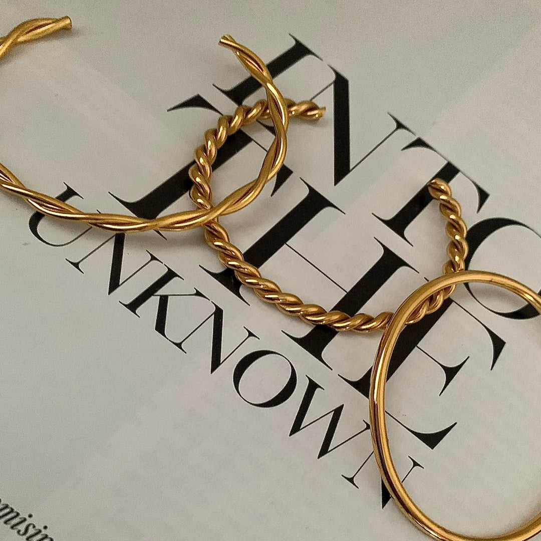 LAURENT. 3 Piece Gold Rope Bangle Set