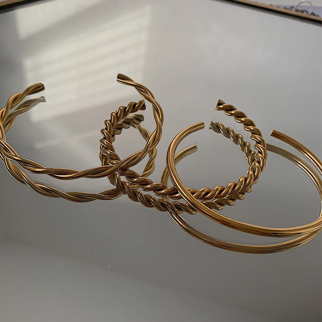 LAURENT. 3 Piece Gold Rope Bangle Set