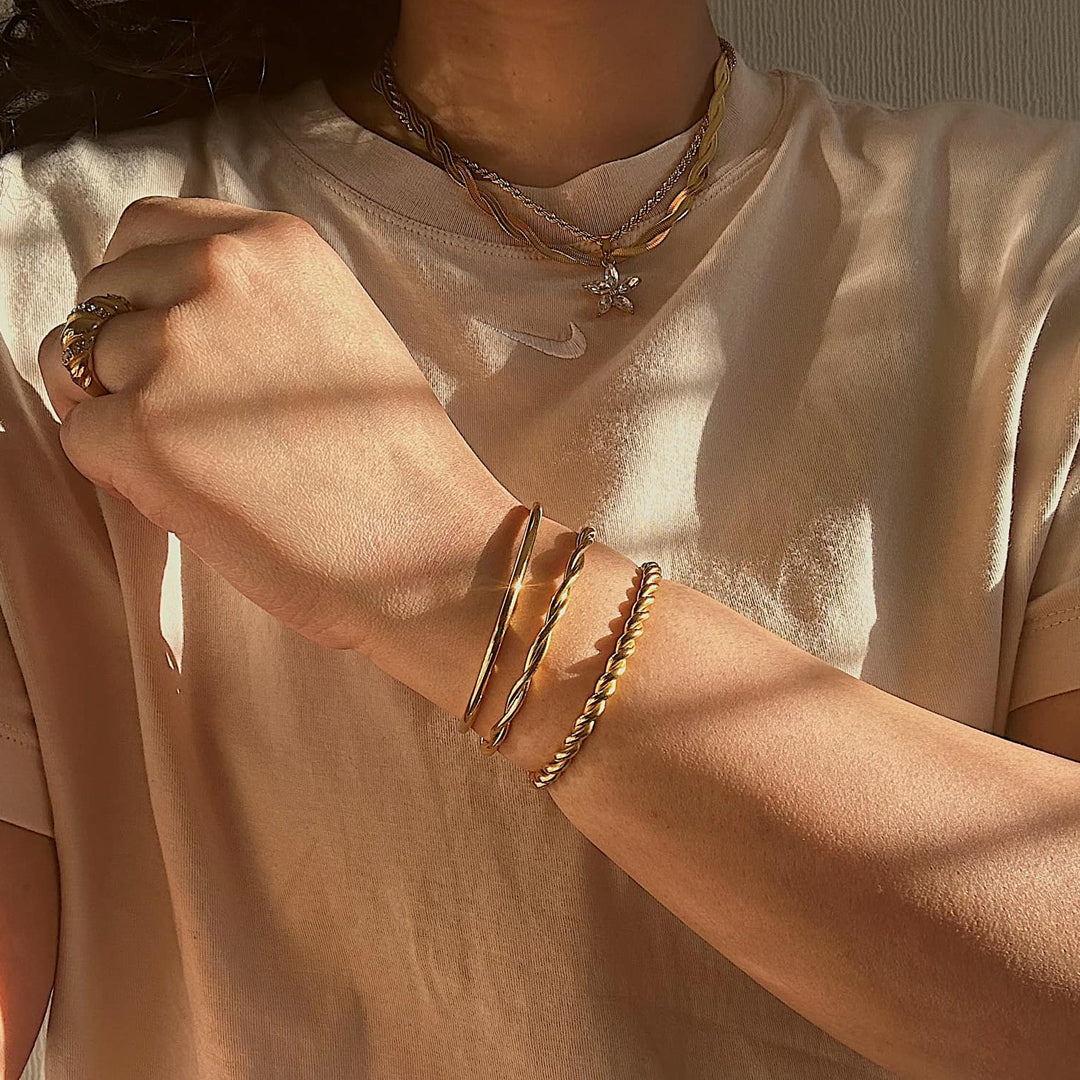 LAURENT. 3 Piece Gold Rope Bangle Set