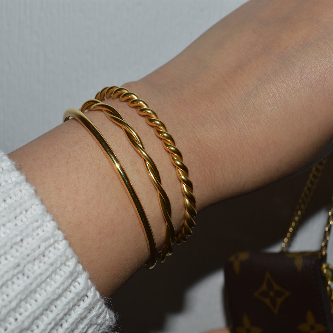 LAURENT. 3 Piece Gold Rope Bangle Set