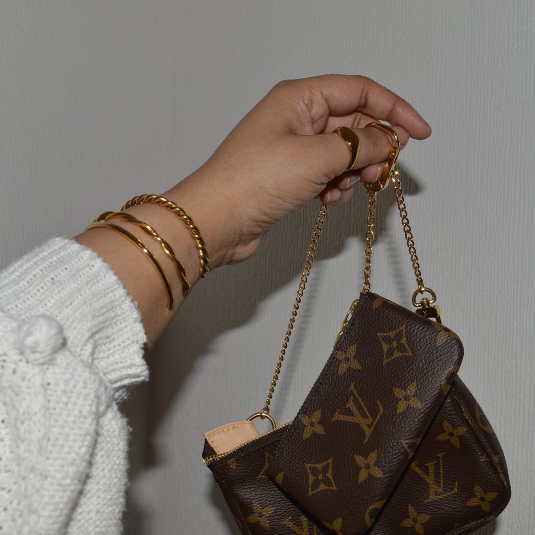 LAURENT. 3 Piece Gold Rope Bangle Set