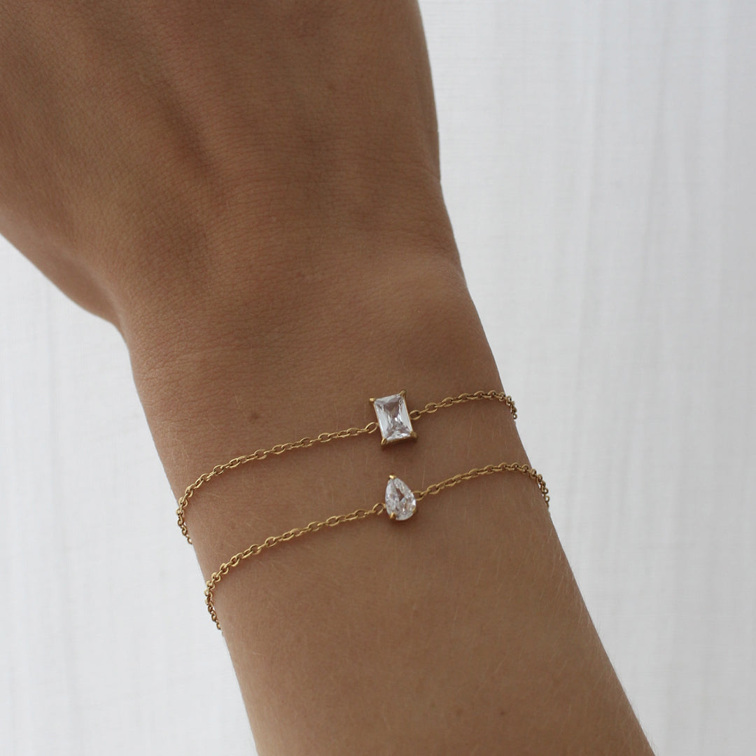 LUNAE. Gold Crystal Dainty Bracelet Set