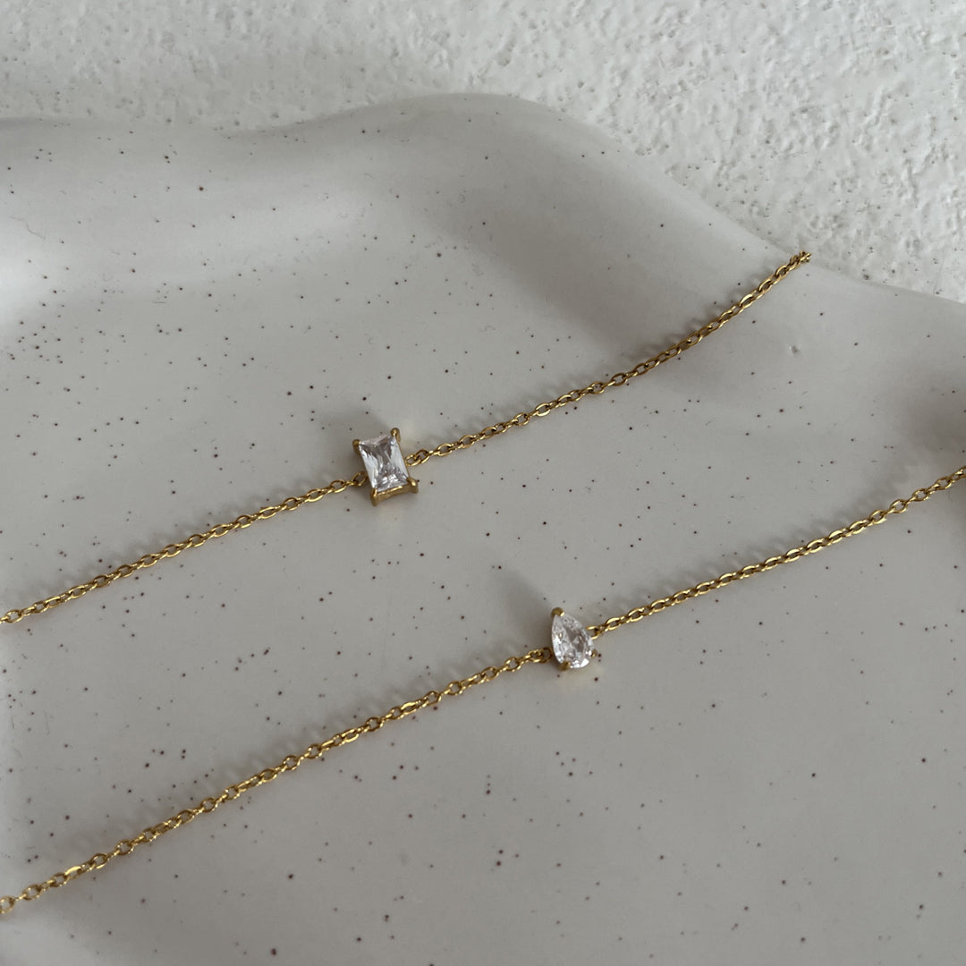 LUNAE. Gold Crystal Dainty Bracelet Set