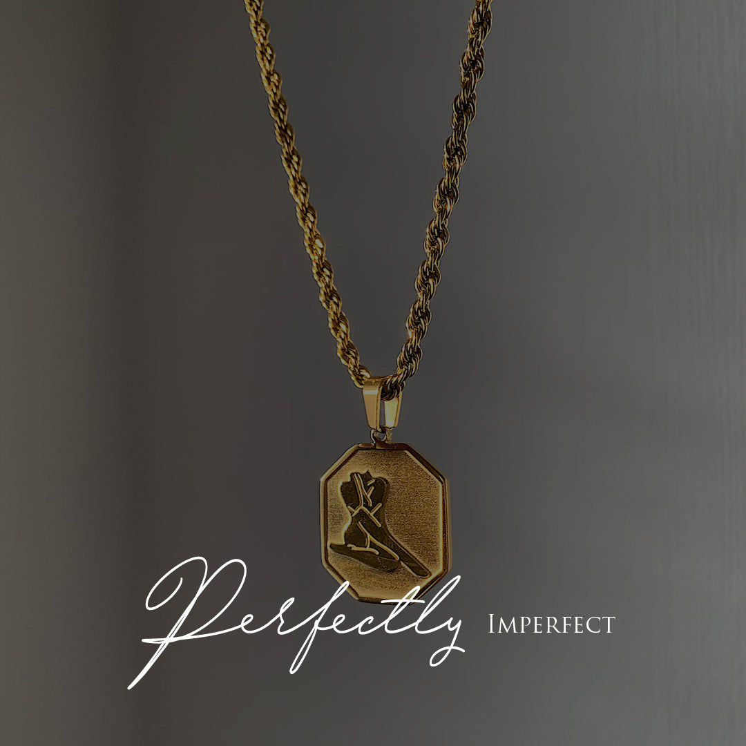 APHRODITE. Gold Woman's Body Pendant Necklace IMPERFECT