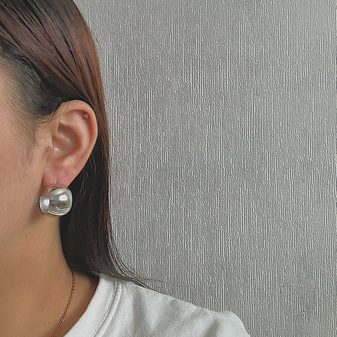 RYDER. Silver Wide Hoop Earrings