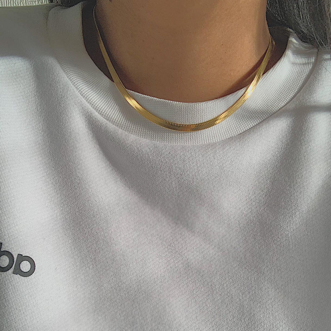 SERPENTINE ORO. Gold Snake Chain Necklace