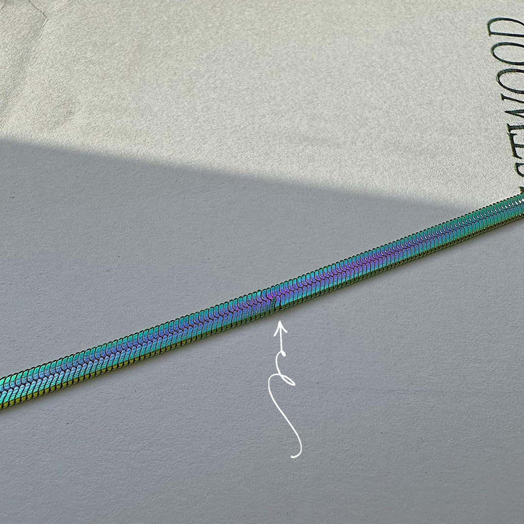 SERPENTINE RHYTHM. Rainbow Snake Chain Necklace IMPERFECT