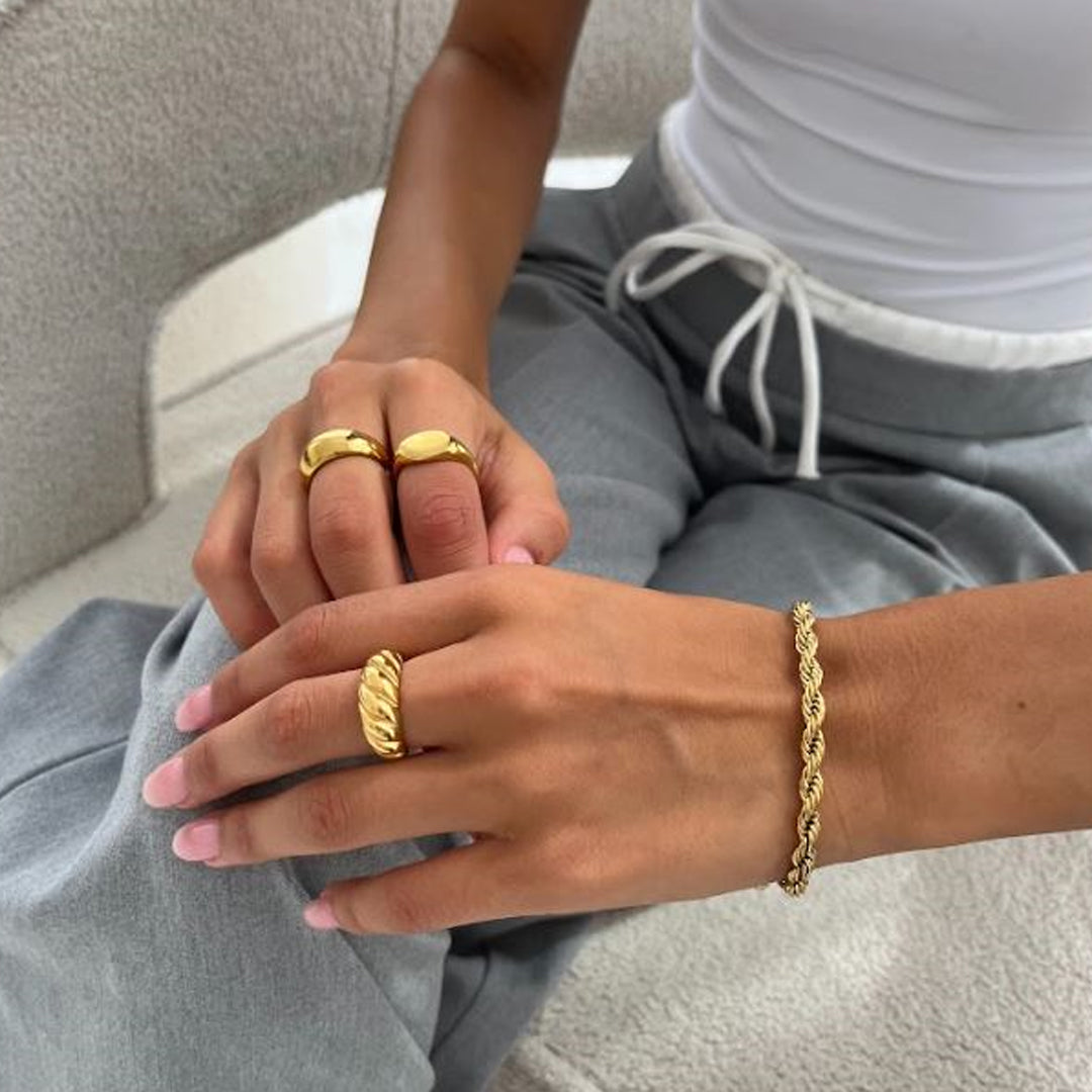 1970. Gold Rope Bracelet