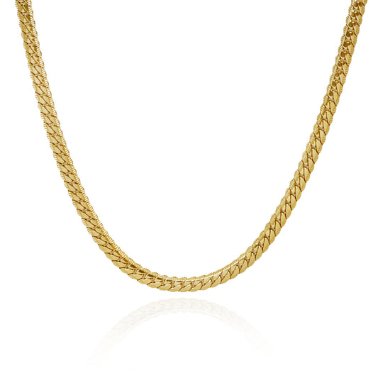 ALPHA LUXE. Gold Textured Chain Necklace