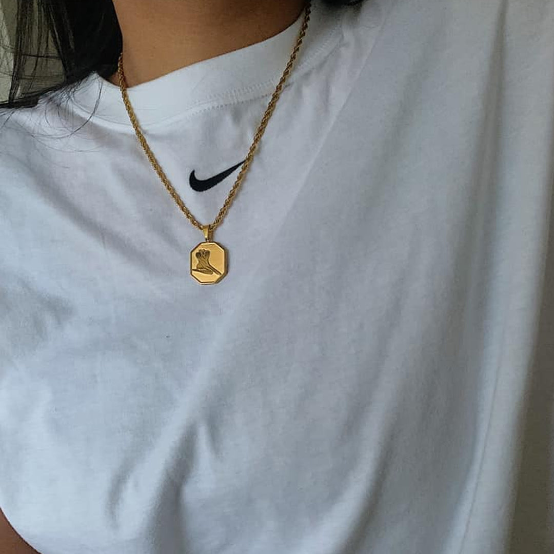 APHRODITE. Gold Woman's Body Pendant Necklace IMPERFECT