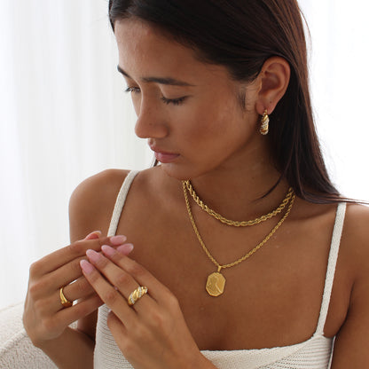 APHRODITE. Gold Woman's Body Pendant Necklace