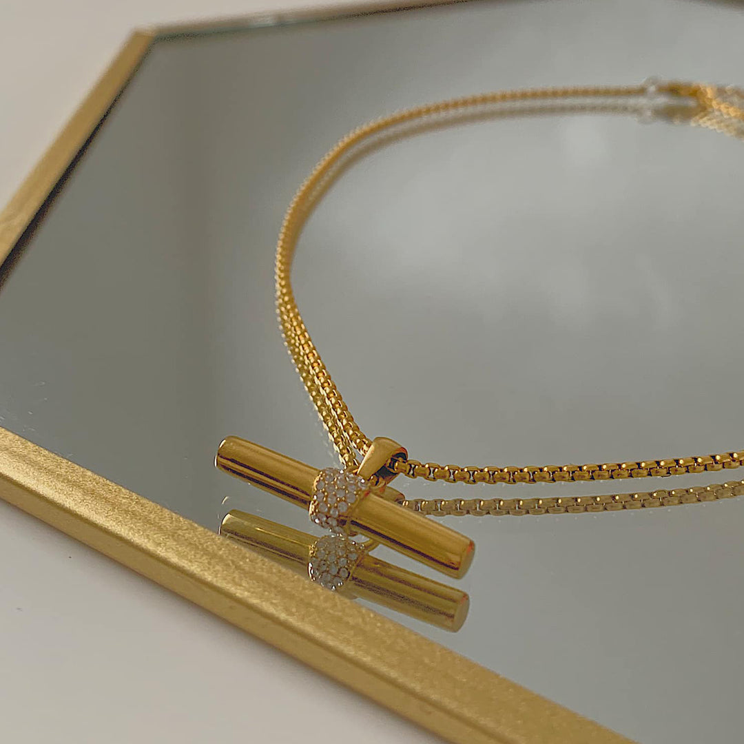 AURELIE. Crystal T Bar Necklace IMPERFECT