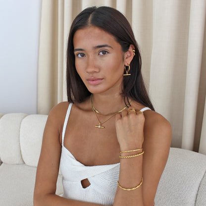 AURELIE. Crystal T Bar Necklace IMPERFECT