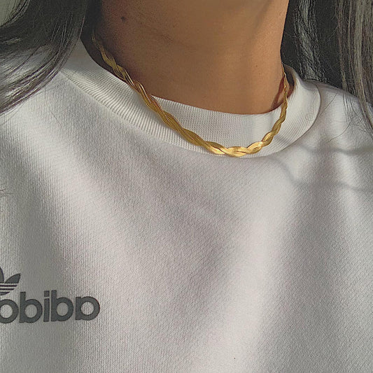 AURYN. Gold Twist Snake Chain Necklace