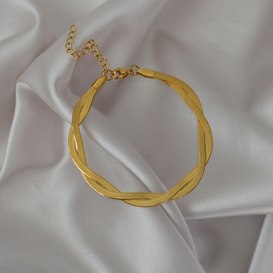 AURYN. Gold Twist Chain Bracelet