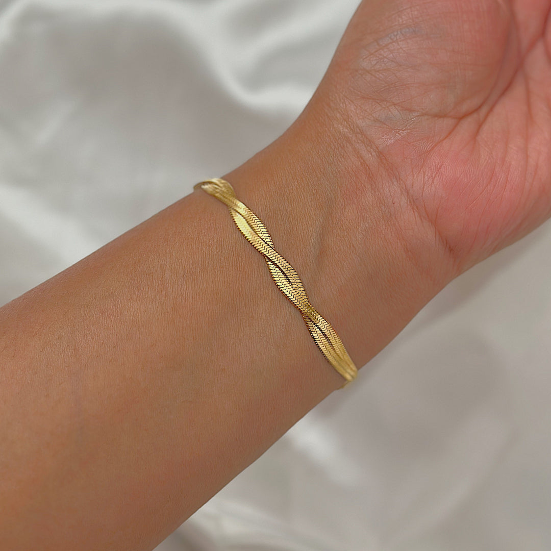 AURYN. Gold Twist Chain Bracelet