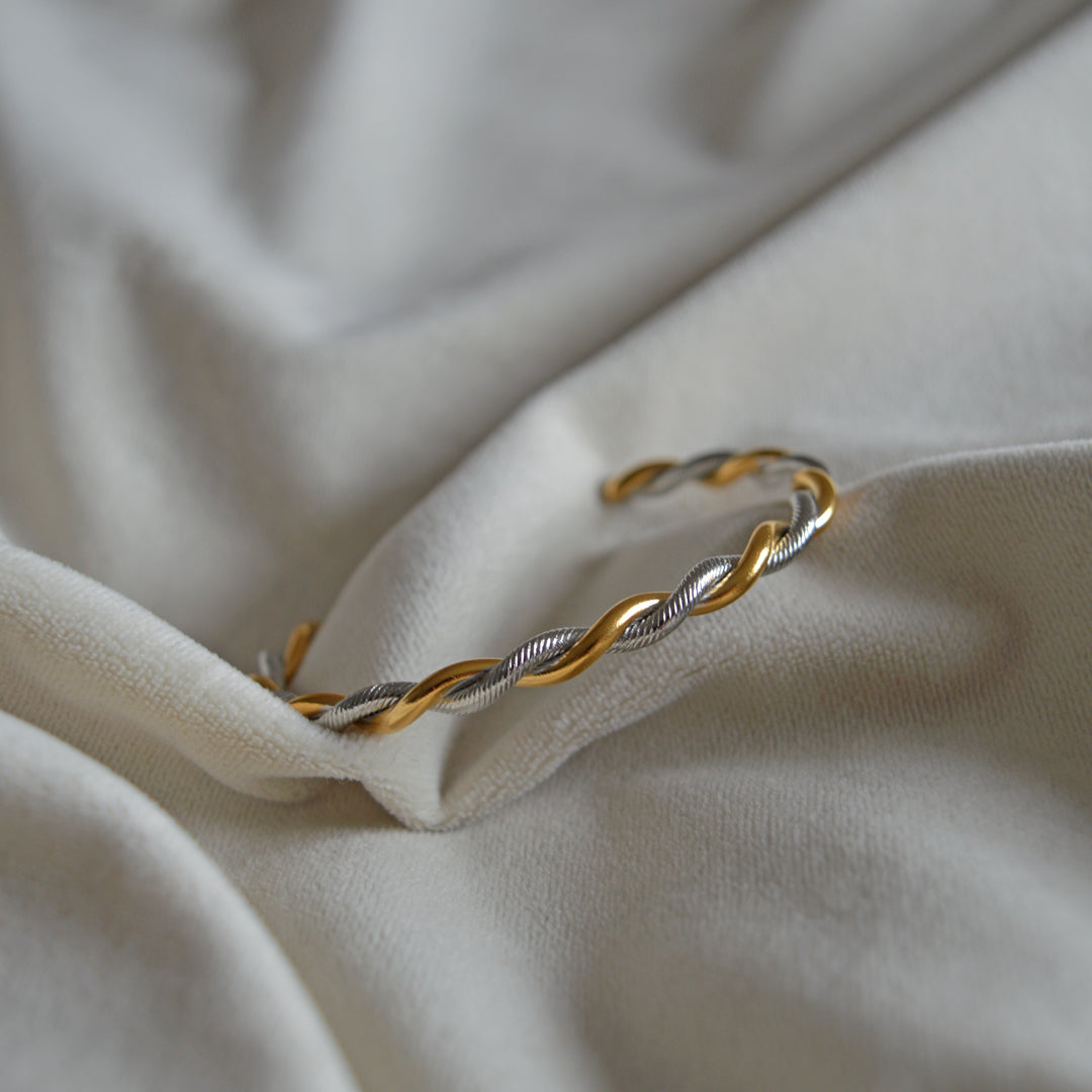 AVENTUS. Gold Silver Two Tone Rope Bangle