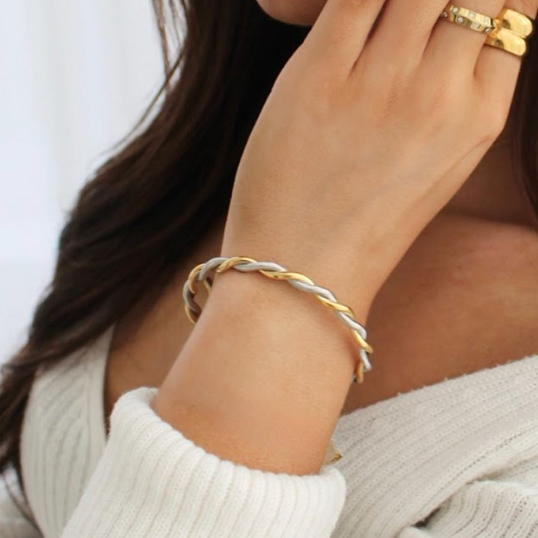 AVENTUS. Gold Silver Two Tone Rope Bangle