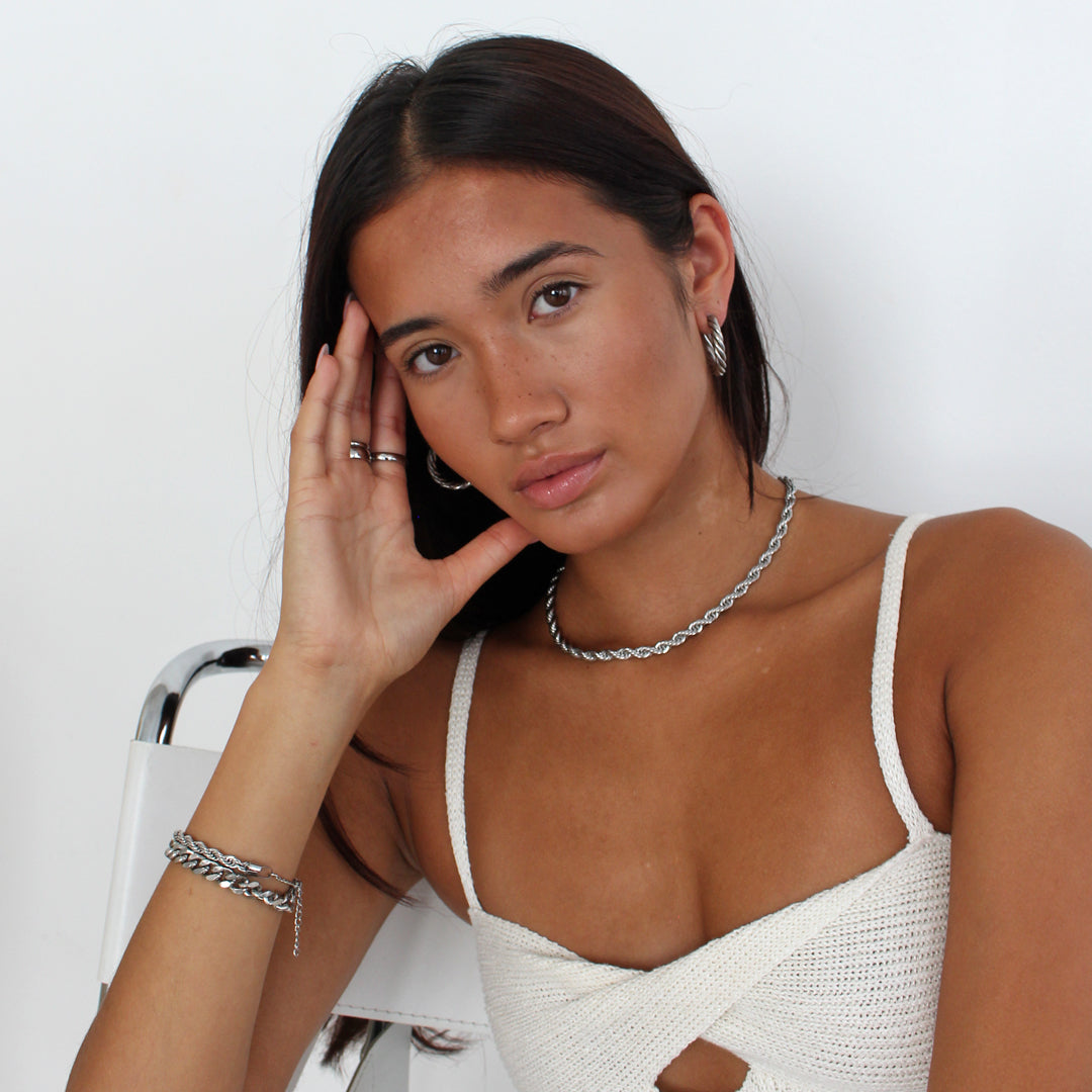CITY BANKER. Silver Rope Necklace