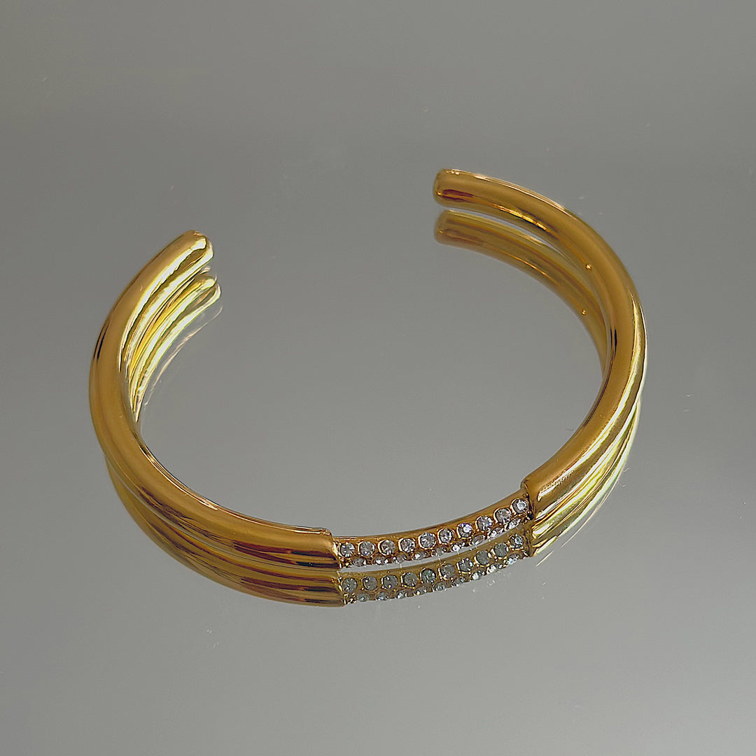 CRYSTAUX. Gold Crystal Bangle IMPERFECT