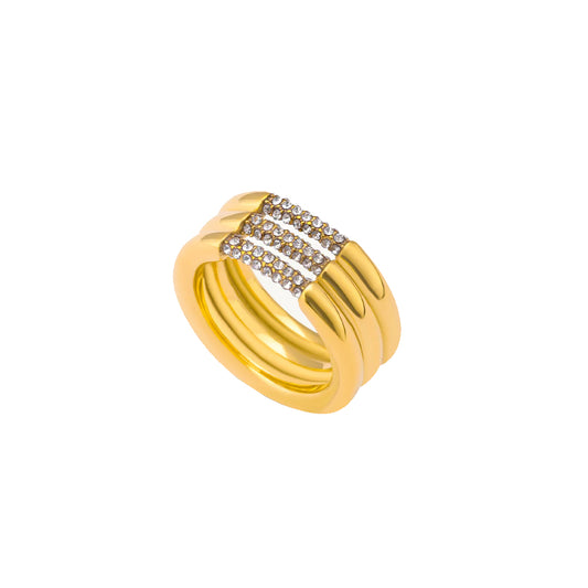 CRYSTAUX. Gold Crystal Barrell Ring