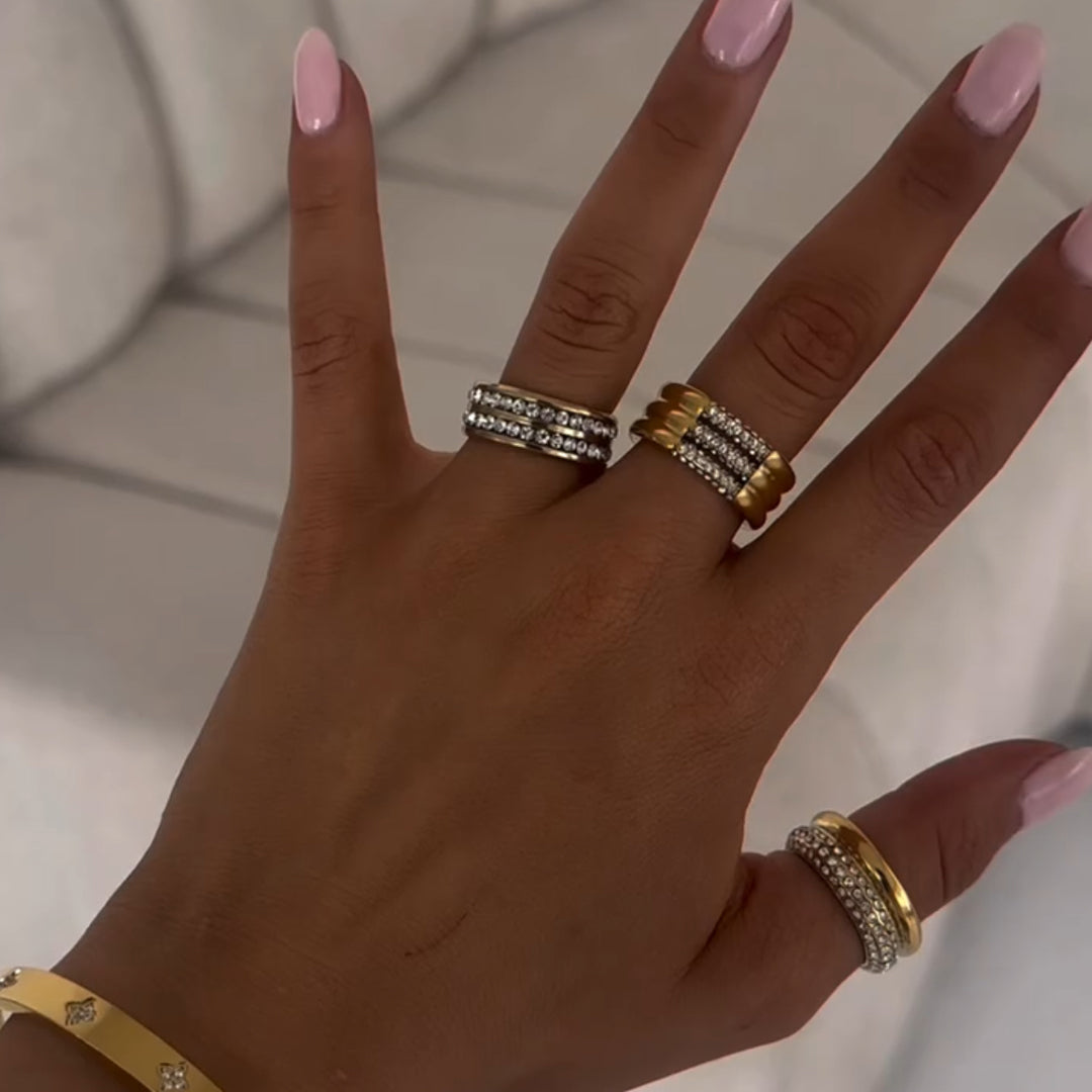 MAYFAIR. Gold Crystal Band Ring