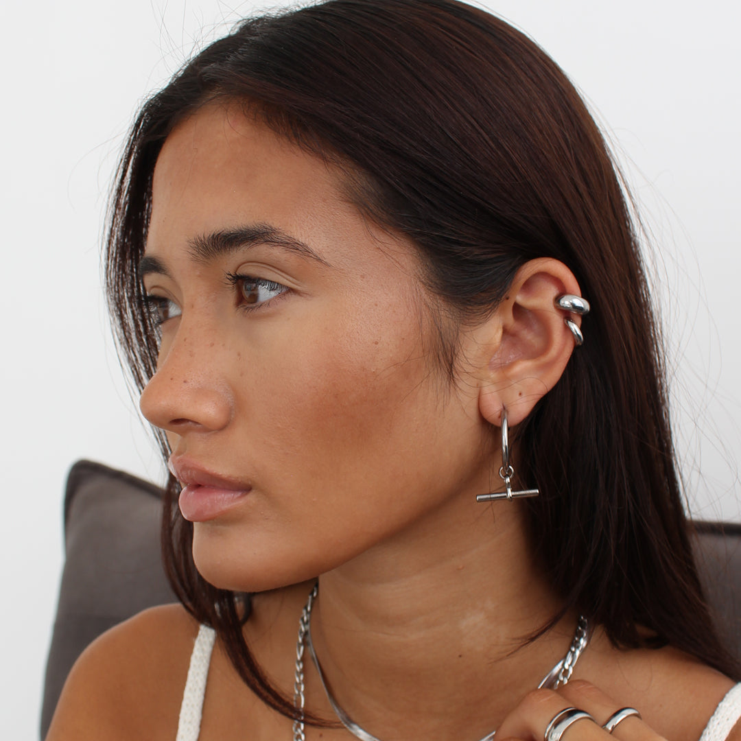 D'OREILLE. Silver Chunky Cuff Earring Set