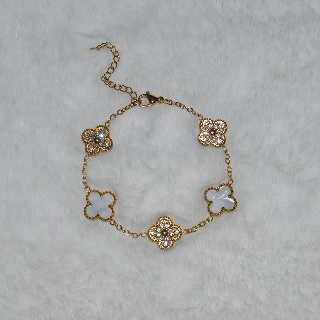 EMPRESS. White Crystal Gold Clover Bracelet