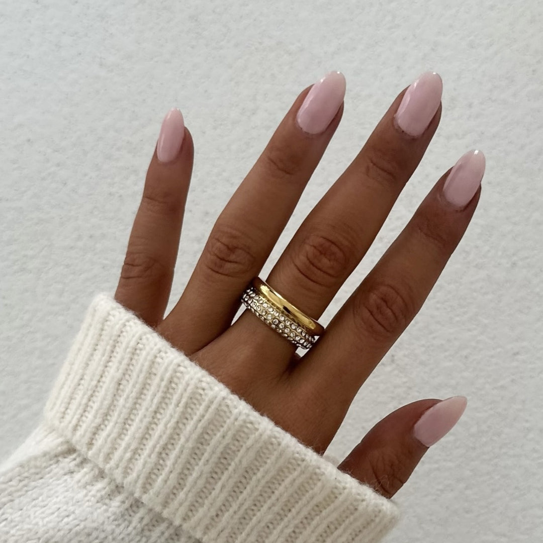ESTATE. Gold Crystal Dome Ring
