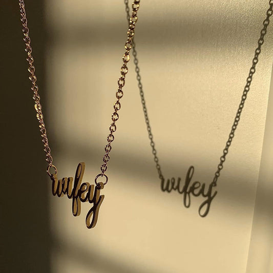 WIFEY. Dainty Gold Script Necklace IMPERFECT