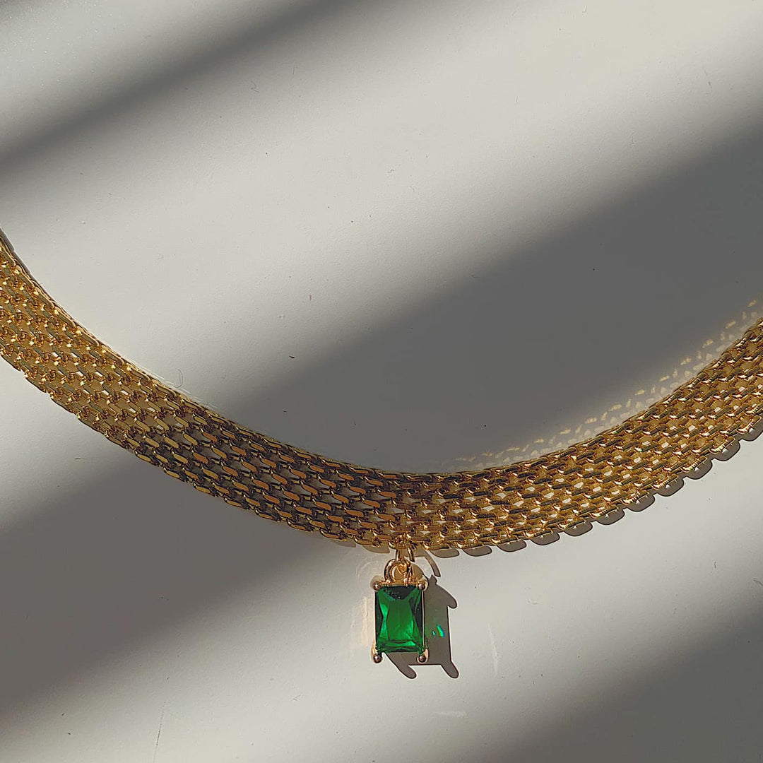 HAYATI. Jade Green Crystal Pendant Chain Necklace