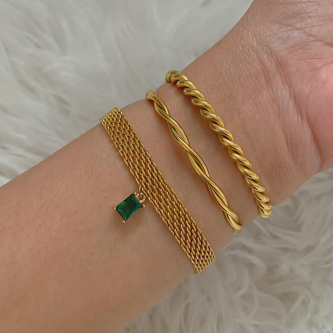 HAYATI. Jade Green Crystal Pendant Bracelet