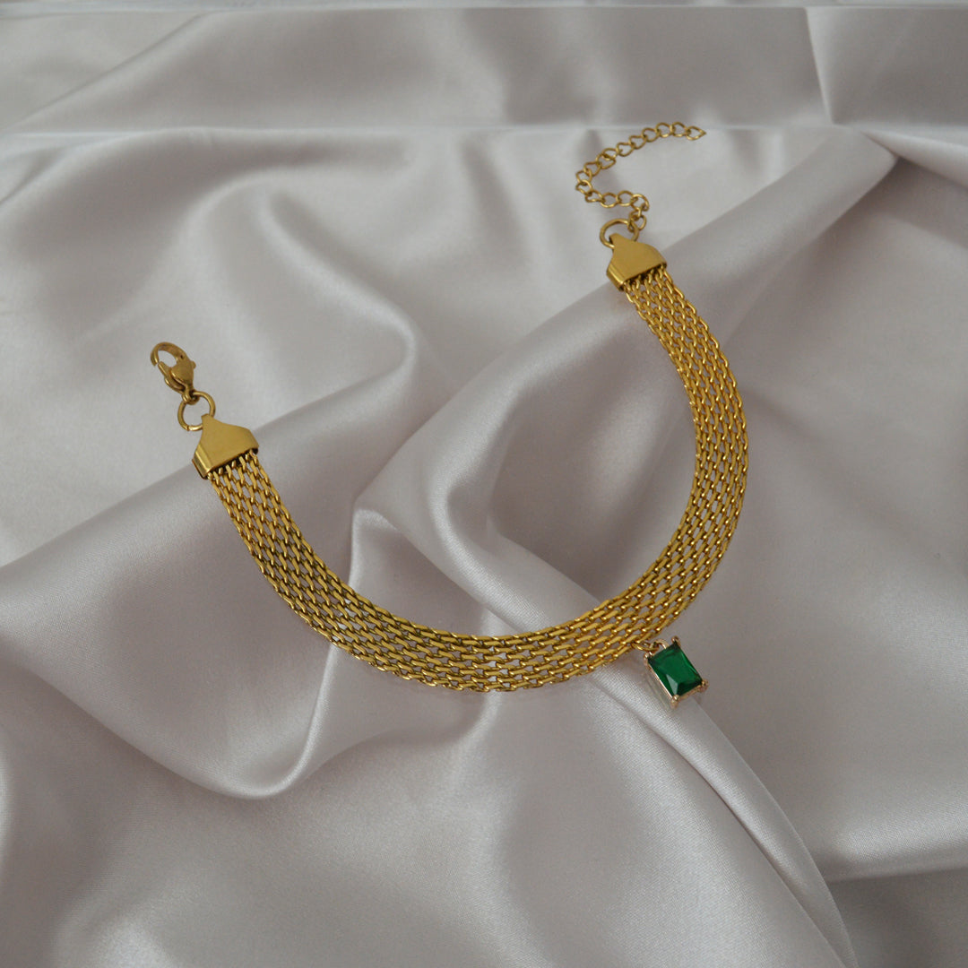 HAYATI. Jade Green Crystal Pendant Bracelet