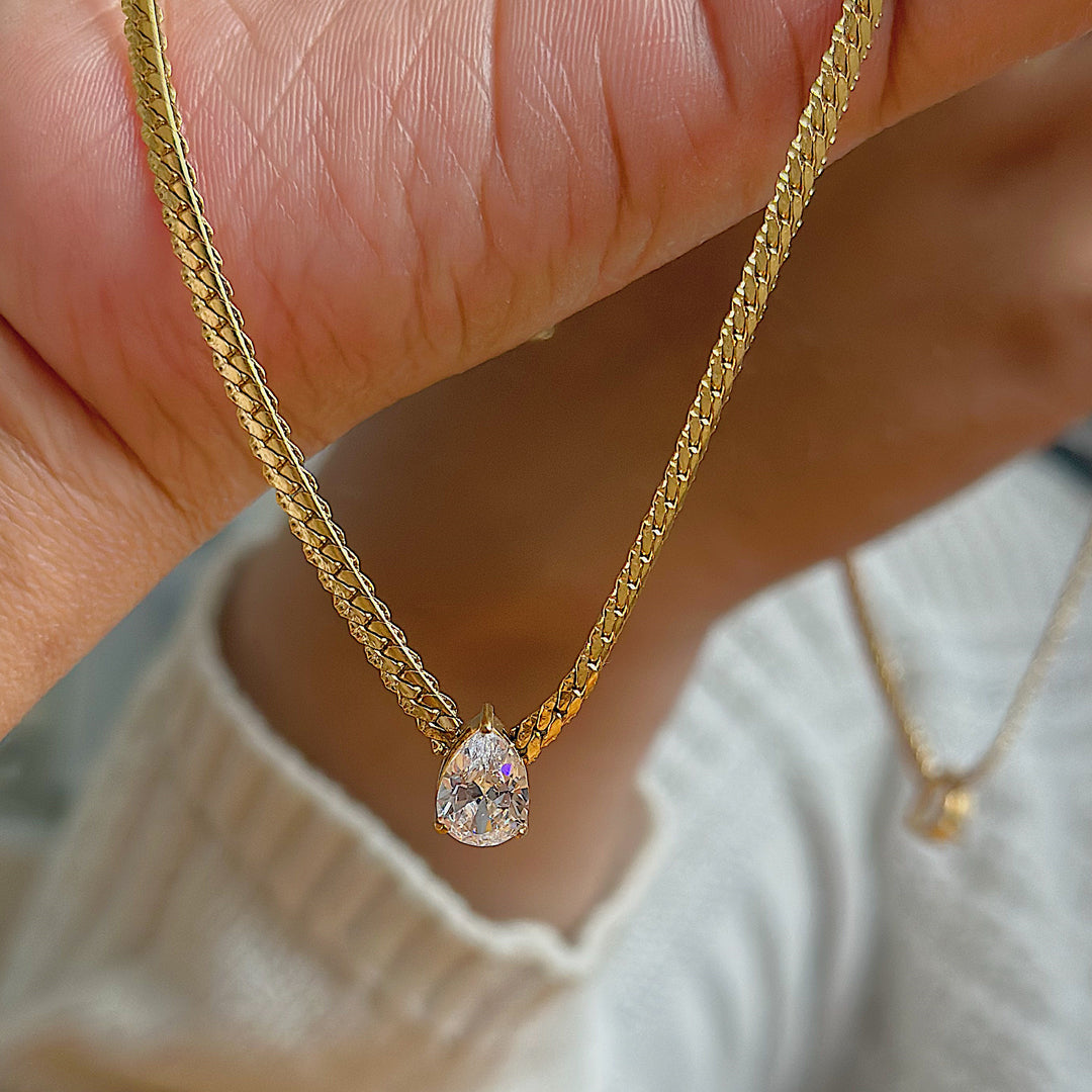 KENSINGTON. Gold Crystal Teardrop Necklace