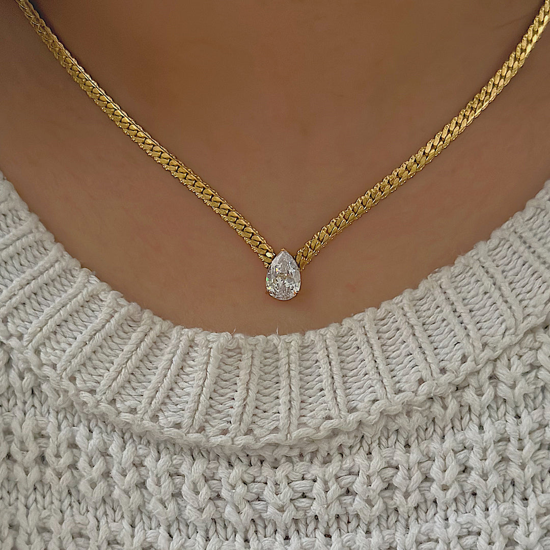 KENSINGTON. Gold Crystal Teardrop Necklace