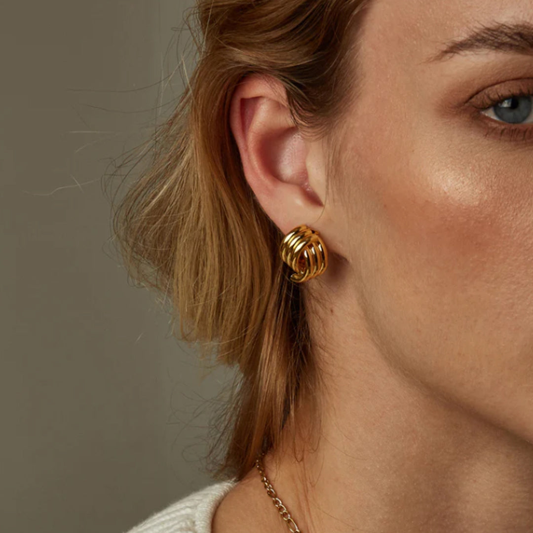 LISSOME. Gold Ribbed Knot Stud Earrings