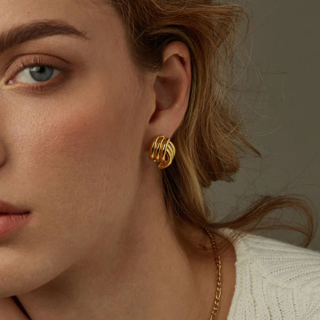 LISSOME. Gold Ribbed Knot Stud Earrings