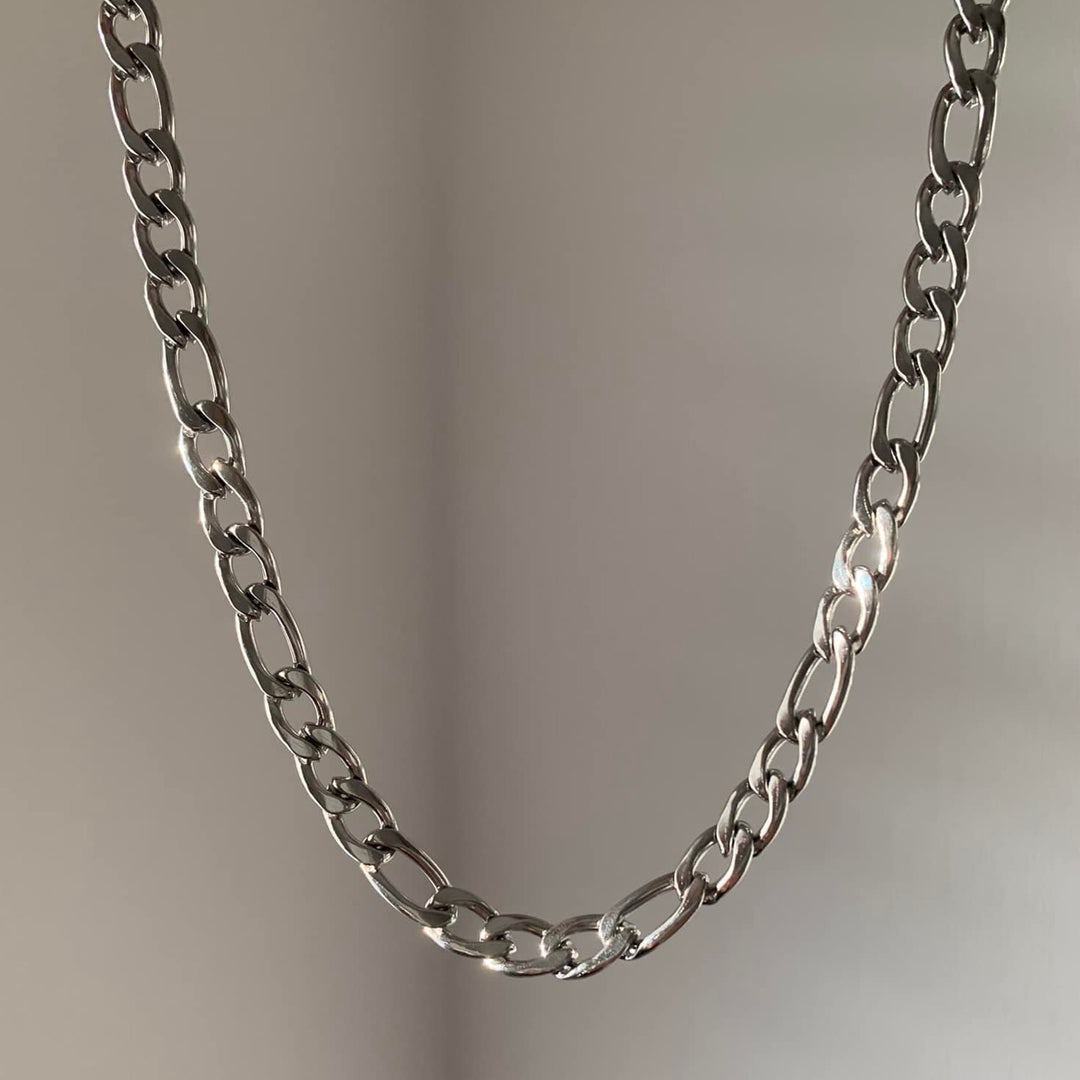 LUDWIG XL. Chunky Silver Figaro Chain Necklace