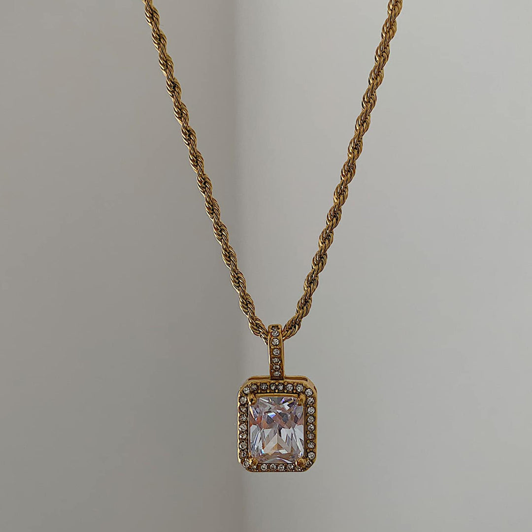 MILLION. Clear Crystal Necklace
