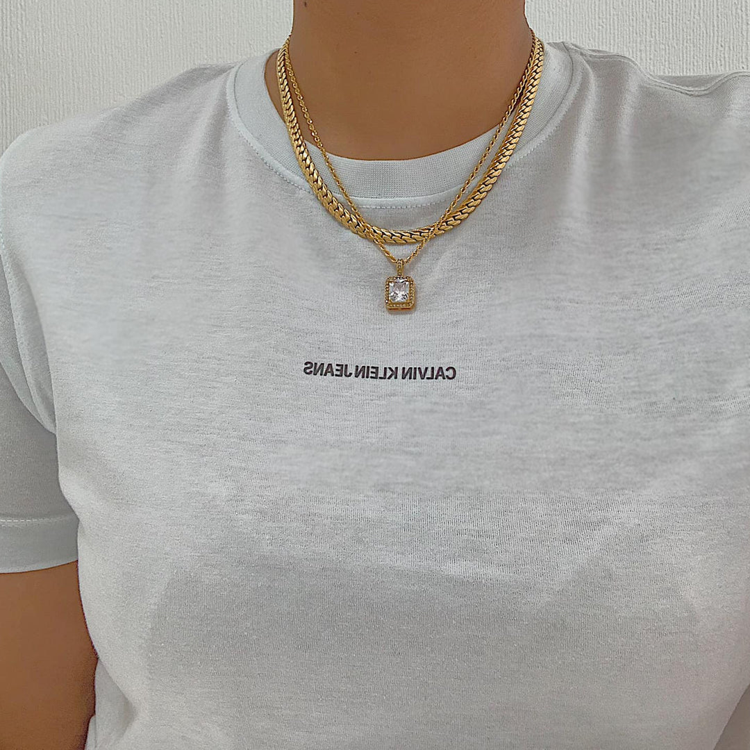 MILLION. Clear Crystal Necklace