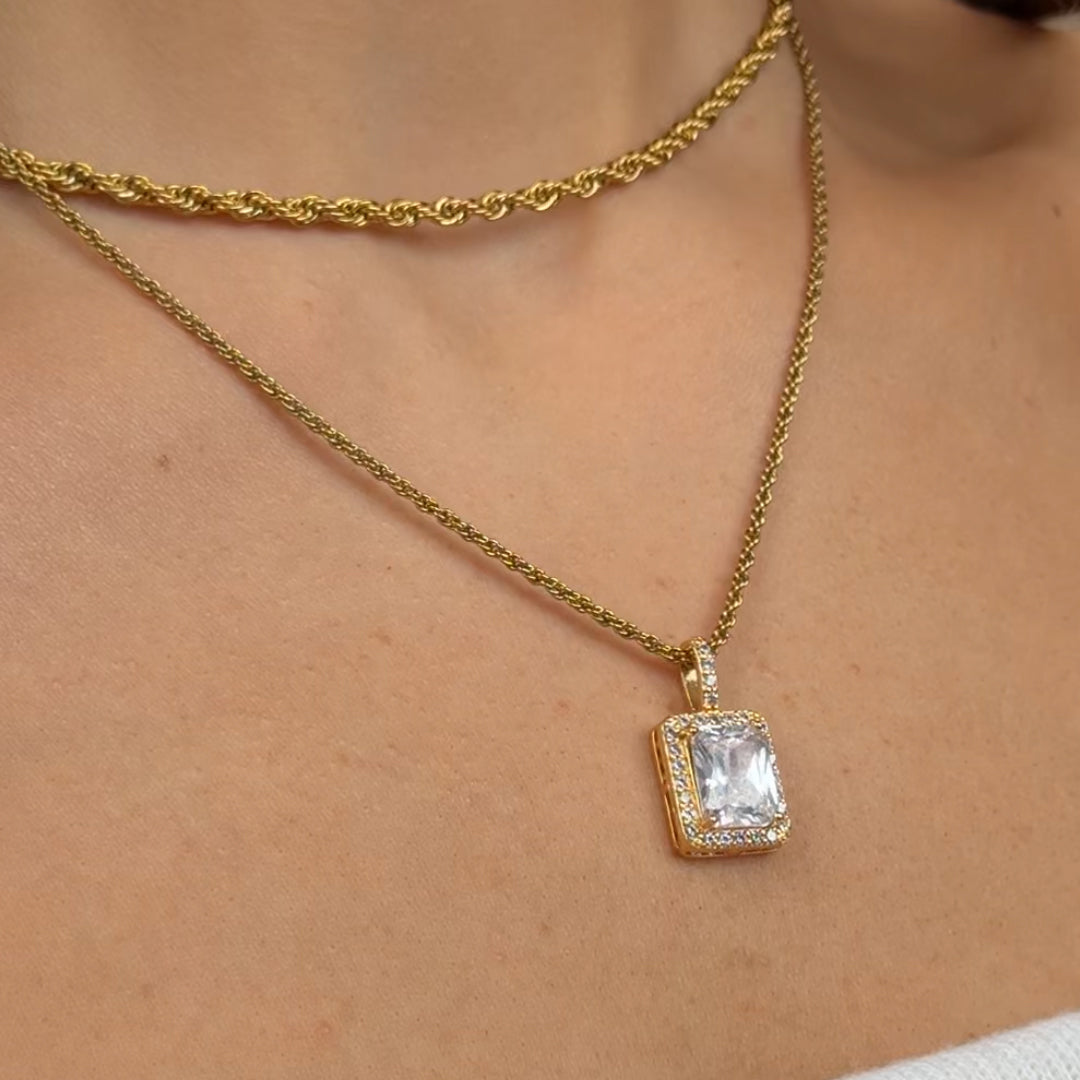 MILLION. Clear Crystal Necklace