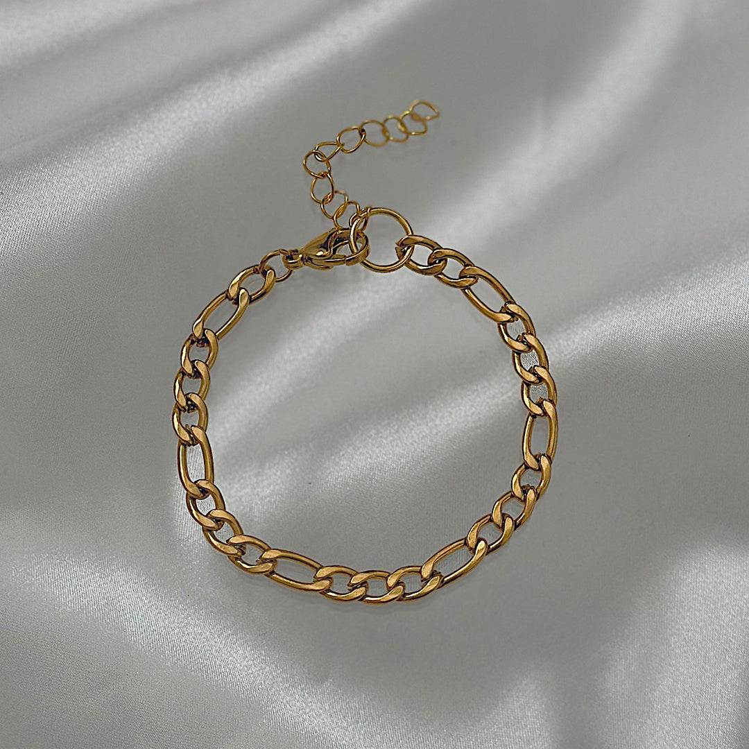 ARTISTE. 3 Piece Dainty Bracelet Set